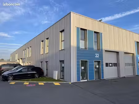 local d'activité 260 m²