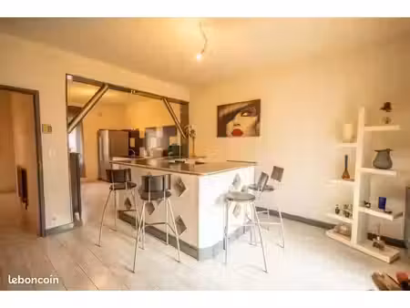 maison 6 pièces 140 m2