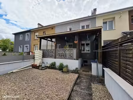 maison 4 pièces 65 m²