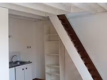 petit duplex proche gare ensait esaat lmde iutc lea