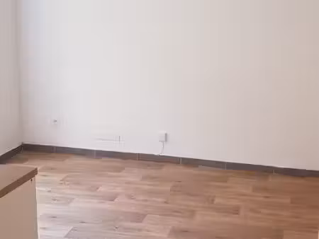 studio de 19m2 à louer  lumineux 