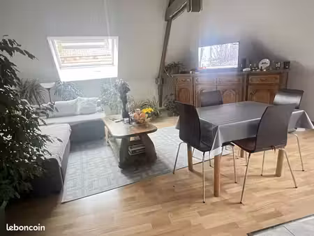 immeuble 149 m² comines