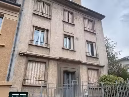 immeuble locatif 5 apartements
