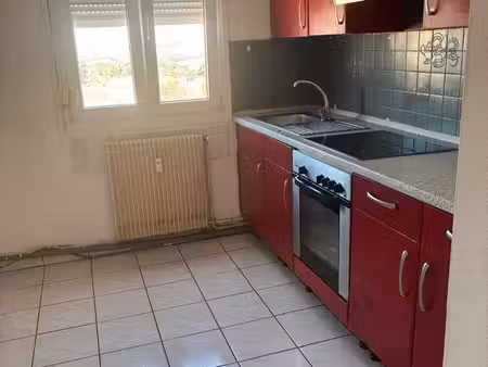 a vendre joli f3