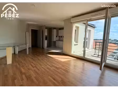 appartement 3 pièces 69 m²