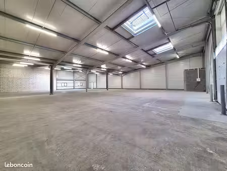 local 588 m² saint herblain