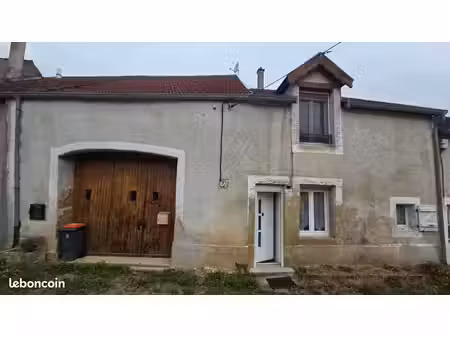 propriété 3 pièces 100 m²