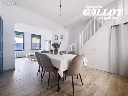 maison de ville 4 pièces 95 m²