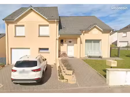 maison individuelle 3 chambres avec grand sous-sol et combles aménageables – gorcy
