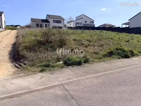 terrain 678 m² boulay