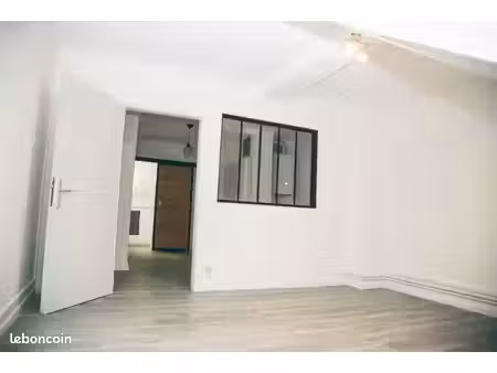 appartement 2 pièces 59 m² - rénové - thionville centre
