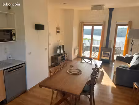 cottage vu sur lac f3