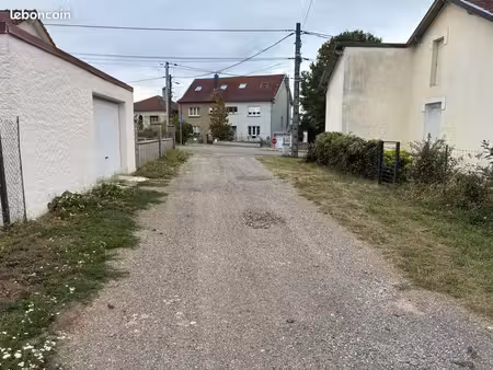 garage fermé 22m² – avenue de la république  audun-le-roman