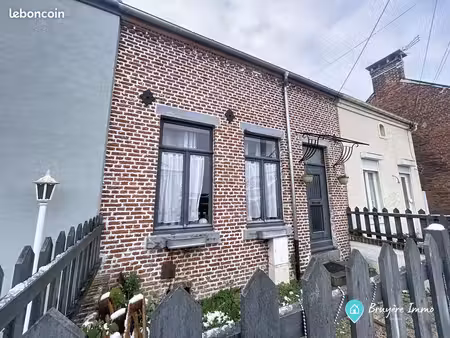 maison de ville 6 pièces 90 m²