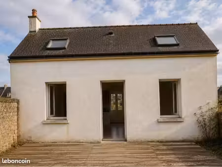 maison à rafraîchir au cœur de locmariaquer