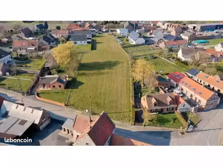 terrain 831 m² cuvillers