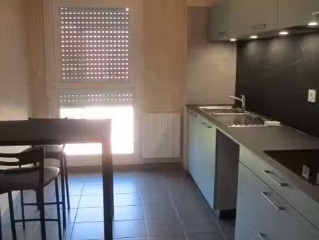 laxou  rue du colonel moll  grand f2 de 70 m2