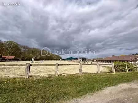 maison 7 pièces 7 786 m²