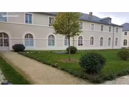 particulier loue studio 32 m2 à loyer plafonné