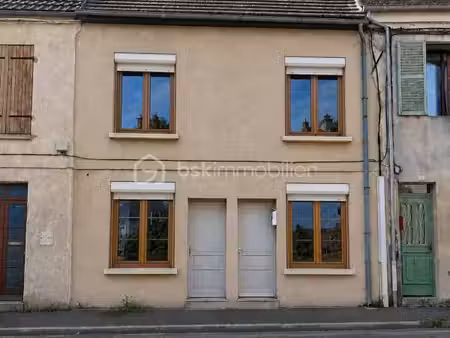 immeuble 8 pièces 120 m²