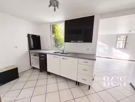 appartement 3 pièces 45 m²