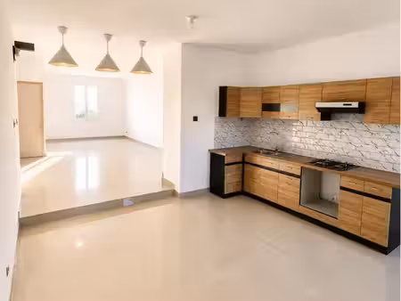 maison 90m2 entièrement rénové