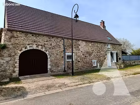 maison 4 pièces 82 m²