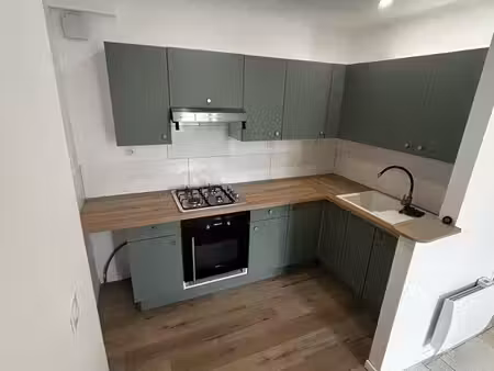 t2 41 m² rénové – almenêches – 440 /mois – rdc