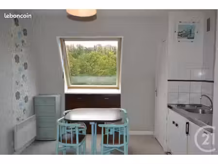 studio 1 pièce 18 m²