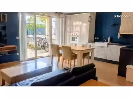 appartement t3 meublé de 60 m² avec jardin  terrasse & parking — quartier calme