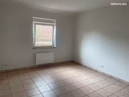 f1 30 m² – woustviller – environnement calme