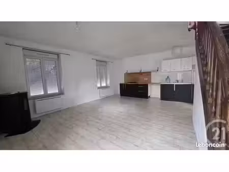 maison 5 pièces 77 m²
