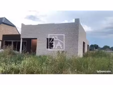 maison 8 pièces 180 m²