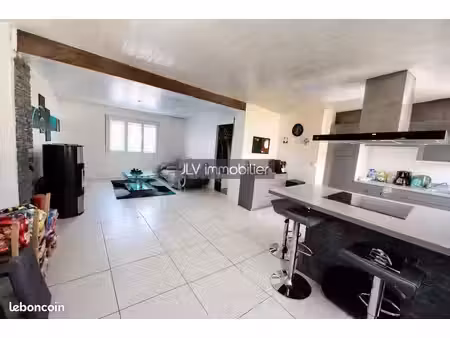 maison 5 pièces 75 m²