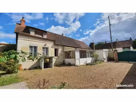 maison 6 pièces 160 m²