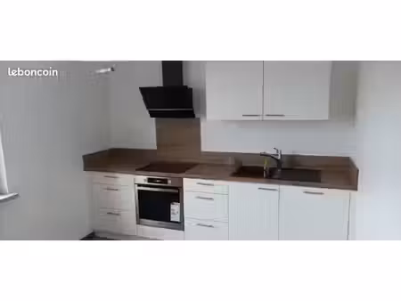 loue beau f1 dans résidence calme