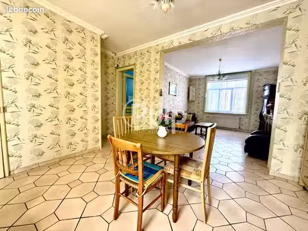 maison de ville 5 pièces 130 m²