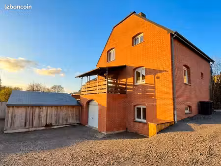 maison individuelle 120 m² totalement rénovée à felleries