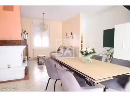 maison 5 pièces 103 m²