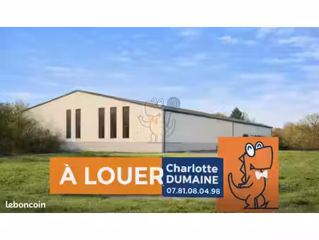entrepôt 1600 m² carency