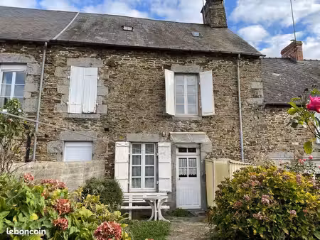 maison 7 pièces 80 m²