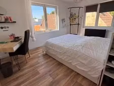 maison individuelle 4 chambre + bureau