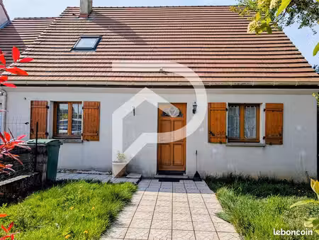 pavillon 6 pièces 105 m²