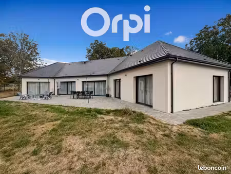 maison 5 pièces 195 m²