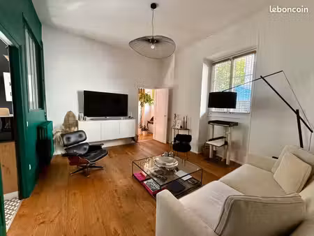 appartement t3 82 m² + extérieur – charme de l’ancien – royat limite chamalières