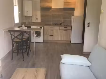 gouvieux- location studio 30 m2- parking privé