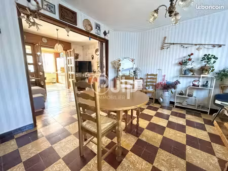 maison 5 pièces 104 m²