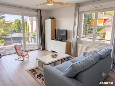 appartement t2