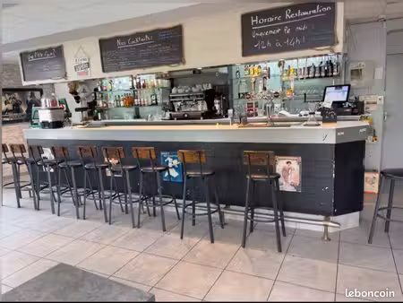 bar / restaurant / pmu