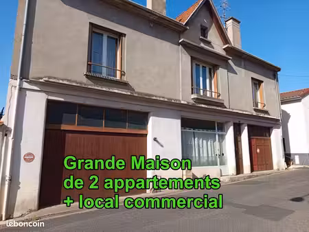 grande maison avec potentiel locatif